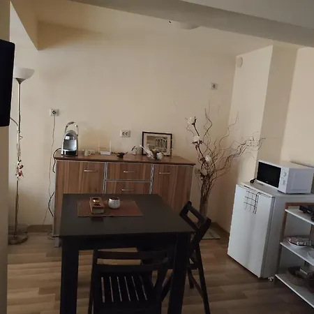студио до морето Apartmán
