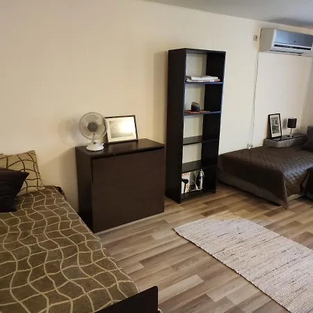студио до морето Apartmán Burgas City